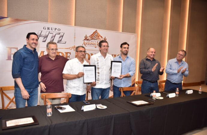 Cumple Elías Retes promesa; avanza mega proyecto de parque industrial para Navojoa con firma de convenio de terrenos