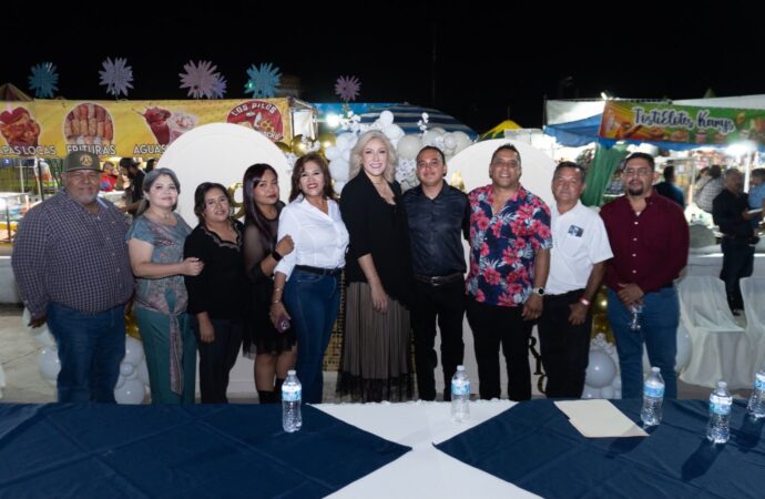 Claudia Santacruz celebra sus raíces como madrina de las fiestas tradicionales de Quetchehueca
