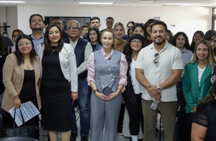 Consultan sobre la ley de protección de datos personales y sujetos obligados