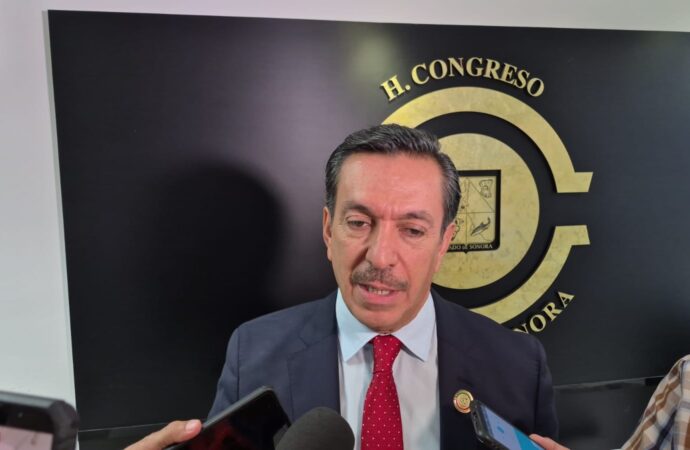 Considera David Figueroa precipitada una posible comparecencia de Nery Ruiz